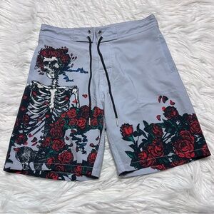 NWT Grateful Dead Stanley mouse rose skeleton collectible hybrid shorts